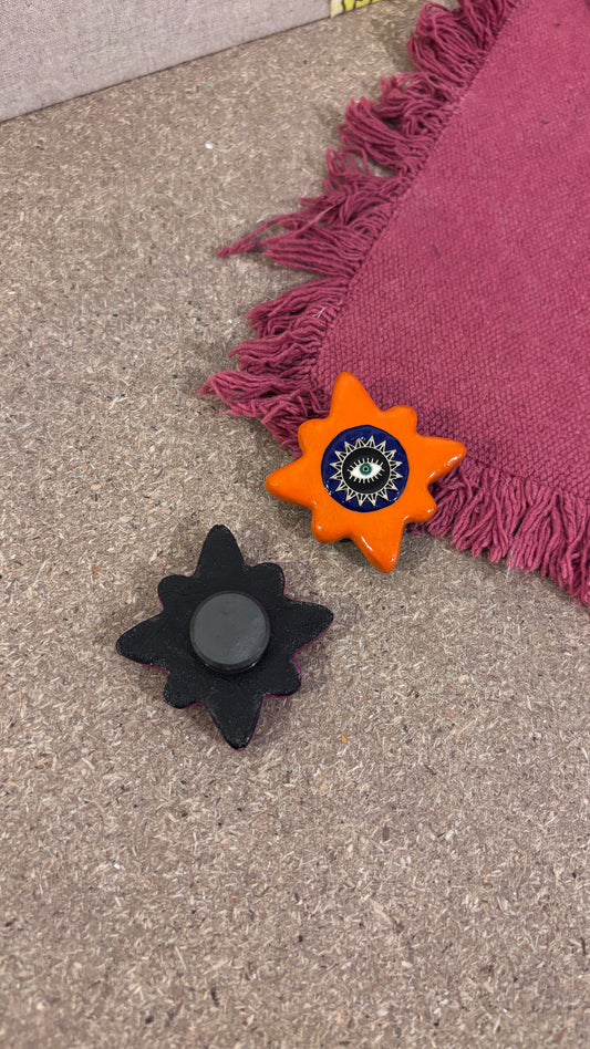 Magnet Orange Oeil Protecteur