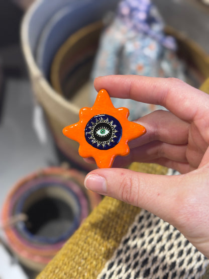 Magnet Orange Oeil Protecteur