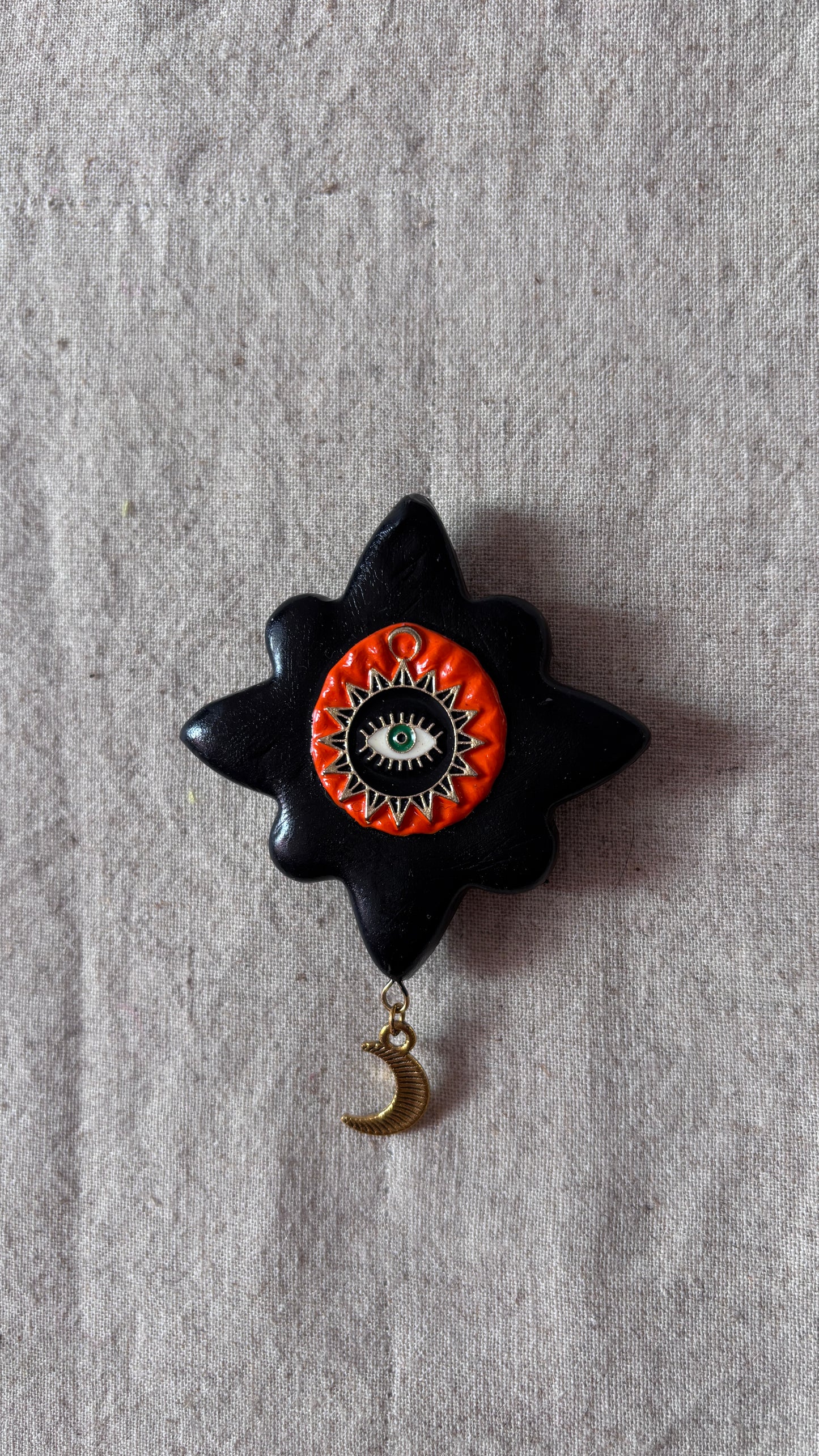 Magnet Noir Oeil Orange & Lune