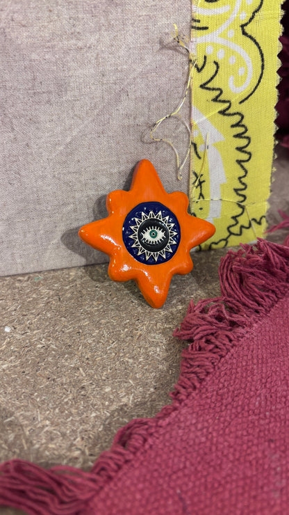 Magnet Orange Oeil Protecteur