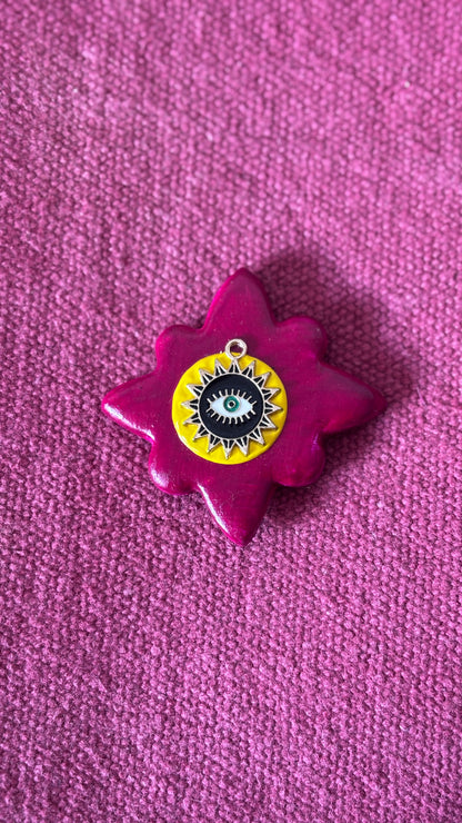Magnet Fuschia Oeil Jaune